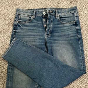 American Eagle Tom girl jeans. 8 regular, button fly.